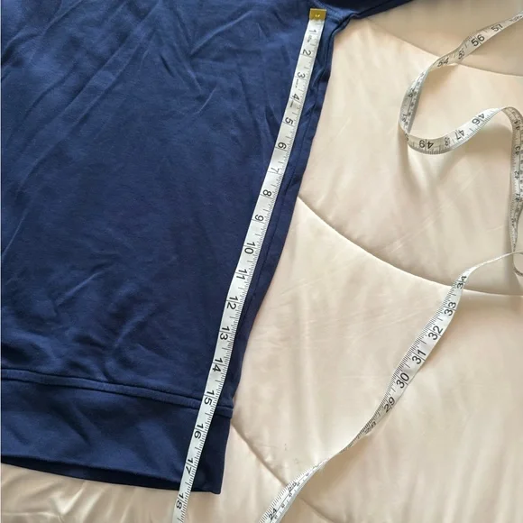 Peter Millar UNC Tarheels pullover - Picture 7 of 9